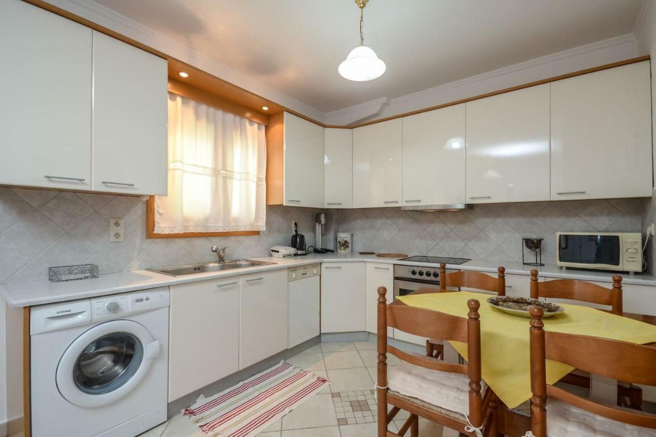 Independent AGAPITOS APART , 2BDRM, private patio Naxos City Extérieur photo
